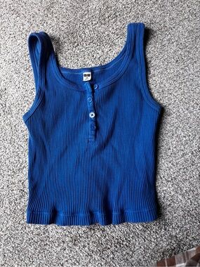 Uniqlo Blue Ribbed Henley Tank Top